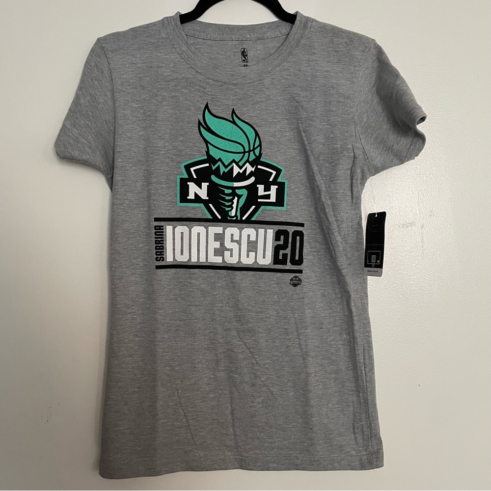 Youth Girlsโ WNBA New York Liberty Sabrina Ionescu Shirt Gray Size Large